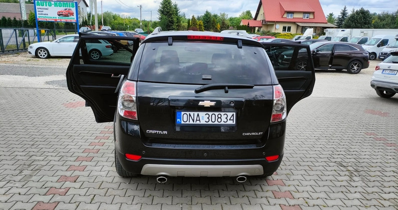 Chevrolet Captiva cena 39500 przebieg: 177000, rok produkcji 2011 z Staszów małe 529